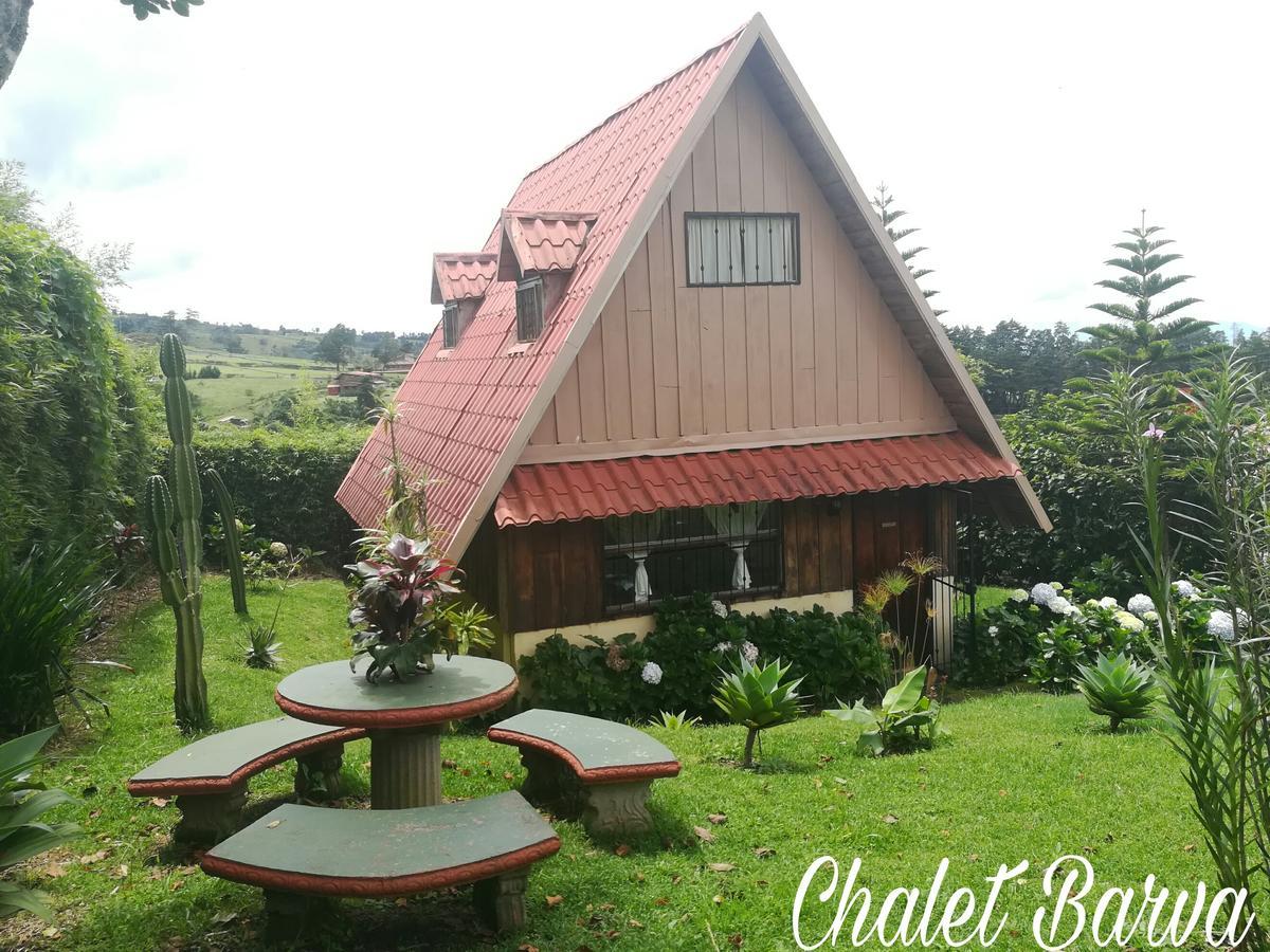Hotel Chalets Los Volcanes Fraijanes Bagian luar foto